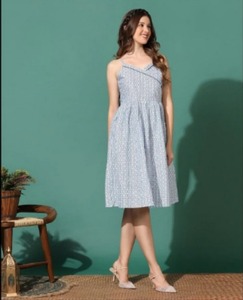 Robe longue sans manches en coton indien imprimé bloc à la main Robe décontractée bohème pour femmes Robe en tissu de coton faite à la main pour femmes. - Product Image 2