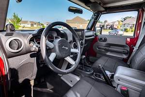 JEEP WRANGLER UNLIMITED SAHARA 4X4 2009 USADO, Volante a la Izquierda/Derecha - Product Image 2