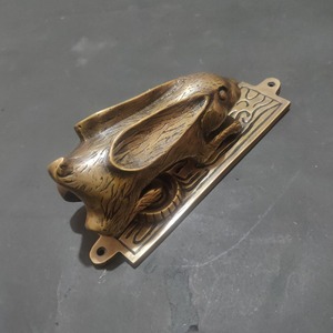 Aldaba de puerta Vintage con diseño de conejo único, Ideal para la entrada del hogar, oficina, Hotel, cabaña, granja y uso decorativo rústico - Product Image 4