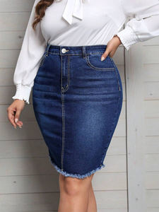 Jupe crayon en jean taille haute pour femme, longueur genou, bleu foncé, droite, effilochée, style Y2K pour le printemps et l'été - Product Image 4