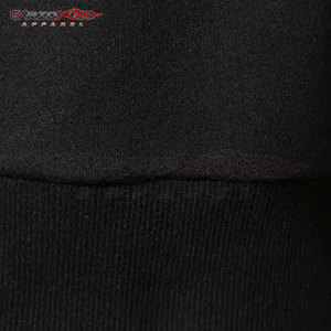 Sweat à manches longues pour hommes avec strass avec imprimés audacieux et finition brillante Sweat-shirt urbain pour hommes avec graphique en strass - Product Image 6