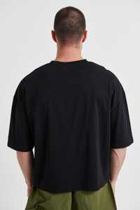 Boxy ajusté du fabricant personnalisé 100% coton T-shirts pour hommes T-shirts lourds grande taille pour hommes avec impression DTG graphique recadrée - Product Image 4