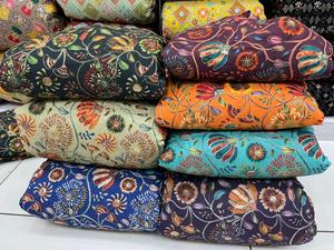 Vente en gros de tissu de travail à paillettes en viscose avec broderie pour les vêtements traditionnels Designers Couturiers et Exportateurs Commandes en gros dans le monde - Product Image 4