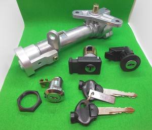 Ensemble de clés Suzuki Burgman, interrupteur principal 250/400, serrure Assy. Direction, 37110-14823-000 - Product Image 1