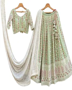 Collection Lehnga traditionnelle indienne premium pour les vêtements de fête de mariage lehenga Choli pour les femmes de Surat India vente en gros