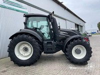 Modèle Valtra T214 D + Smarttouch + RTK