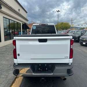 Camioneta de Trabajo Usada 2025 Lista para Conducir, Doble Cabina, Trabajo Pesado, Transmisión Automática - Product Image 2