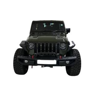 Vehículo Utilitario Todoterreno 4x4 Personalizado de Alto Rendimiento con Elevación, Interior de Lujo, Listo para Conducir, 2024 - Product Image 1