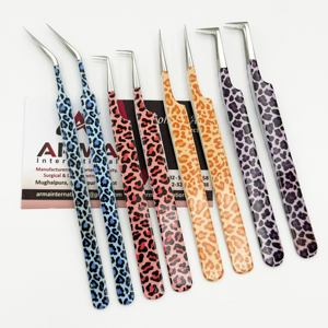 แหนบต่อขนตาปลอมพิมพ์ลายเสือชีตาห์แยก90องศาติดฉลากส่วนตัวพร้อมพัดลมที่ดีและแหนบปลายแหลม - Product Image 5