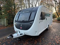 Minicaravana Swift Sprite Grande Major 4 SB Pop-Up, Autocaravana 4x4, Capacidad para Dormir 4 Personas 1
