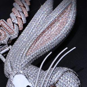 Colgante de Oro Blanco de 14 Quilates con Diseño Extravagante y Estilo Hip Hop, Diamante Cultivado en Laboratorio con Claridad VVS Mejorada, Chapado en Rodio para Fiestas - Product Image 3