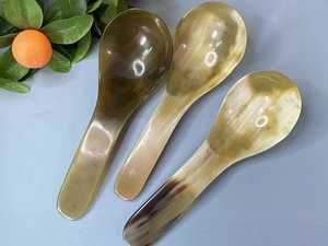 Cuchara de cuerno de búfalo pequeño de Loto Azul, diseño clásico para servir comida y decoraciones para fiestas, utensilios de cocina esenciales - Product Image 4