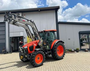 Tracteur compact diesel 75 CV 4x4 à transmission par engrenages avec attelage trois points, élévateur hydraulique et pompe PTO - Product Image 3