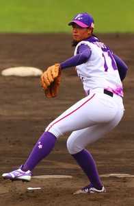 Traje de béisbol estampado personalizado para mujer, nueva ropa deportiva para adultos con técnicas de cuentas, uniformes a juego y diseño de logotipo personalizado - Product Image 2