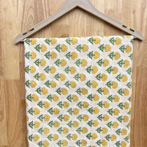 Tela con estampado de bloque de mano indio, hermosa Floral Tela con estampado de algodón hecha a mano, tela decorativa para correr - Product Image 1