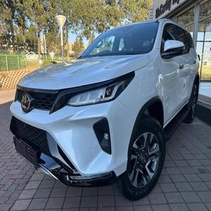 วิ่งสูง2025 2026ใช้ต่อรองราคาที่ดีกว่า legender GR S 2.7L เบนซิน2.8L ดีเซล4x4 Toyota Fortuner - Product Image 1