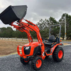 Tractor Agrícola 4x4 M7060 Nuevo, Confiable y Duradero, con Motor Cummins de 120HP, en Existencia - Product Image 1