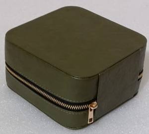 Boîte à bijoux de couleur olive sur mesure - Product Image 3