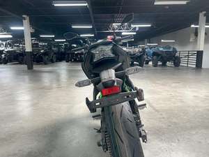 Motocicletas deportivas Z650 ABS 2025 de venta rápida, en oferta y listas para exportar - Product Image 6