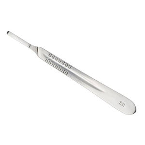 Manche de scalpel No 4 avec poignée antidérapante pour procédures médicales et vétérinaires - Product Image 1