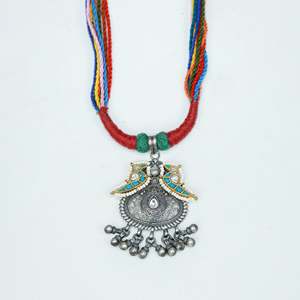 Colgante de Plata 925 Anokhi con Motivo de Loro Dori Multicolor, Engaste de Turquesa, Material de Oro Rosa, Abalorio con Patrón Numérico - Product Image 2