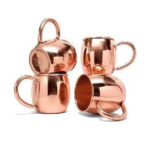 Tasse à boire de Cocktail de conception en relief supérieur en cuivre avec poignée en laiton pur moderne pour un usage domestique cadeau à quelqu'un - Product Image 4