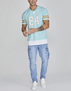 Maillot de football pour homme bleu clair avec chiffres imprimés, col en V, manches courtes, équipe sportive, chemise personnalisée, sublimation respirante - Product Image 2