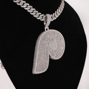 Luxueux diamant Moissanite plaqué rhodium en argent sterling 925 personnalisable style hip-hop glacé pendentif pour homme - Product Image 3