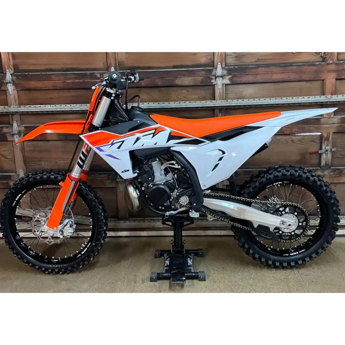 Brandneue Modelle Gelände-Motorräder 300 cc 250 cc Langstrecken-Dirtbike Motocross für Erwachsene mit Geschenken