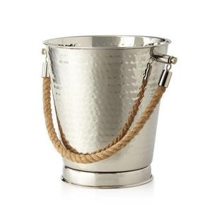 Cubo de hielo de metal de acero inoxidable pulido con espejo de diseño moderno con pinzas para bebidas refrigeradas y enfriador de metal fácil de servir - Product Image 6