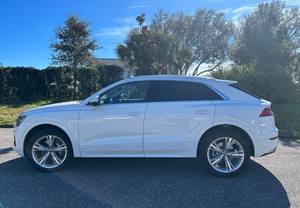 Utilisé 2022 Auudi Q8 Turbocharged V6 AWD Premium Plus Package Okapi Brun Intérieur - Product Image 3