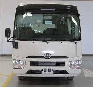 Coaster BUS 2022, 5 places, essence, SUV, transmission intégrale, intérieur en cuir, toit ouvrant panoramique foncé, caméra arrière 360° - Product Image 2