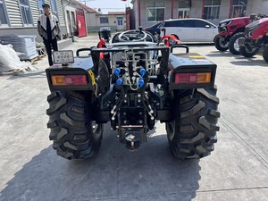 Compre el Tractor Agrícola Lovol M254 con Cargador 8Fx8R Izquierdo y Accesorio Elevador, Motor Diésel 4WD 540/1000, Listo para Exportar en Austria - Product Image 2