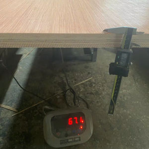 Planches de plancher de conteneur IICL 28 mm Vietnam, bois de conteneur traité, contreplaqué pour plancher, qualité T7 - Product Image 1