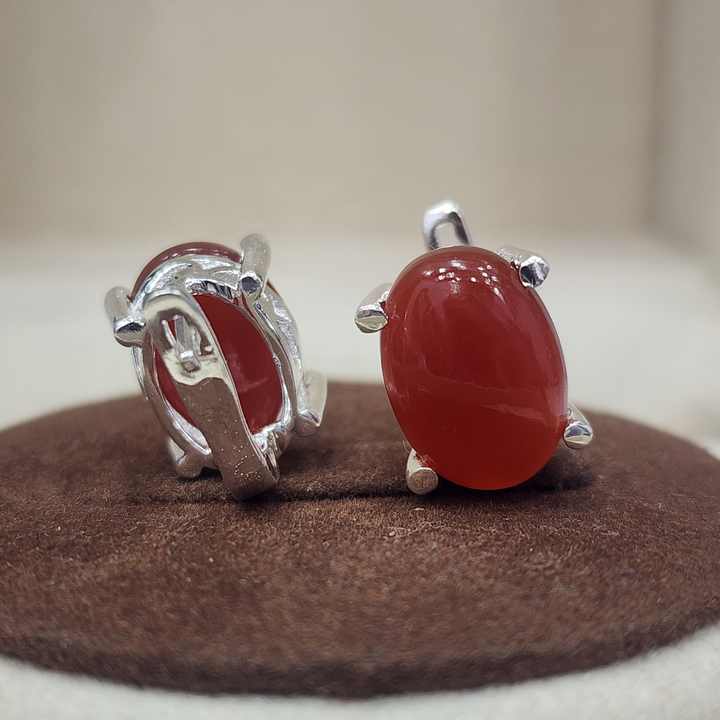 925 Sterling Silver Excellent Quality Handmade Designer English Lock Earrings for Women Oval Shape Red Onyx Gemstone Engagement