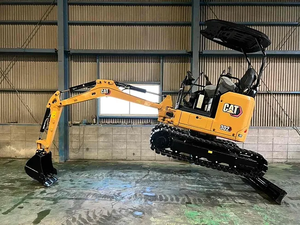 Excavadora compacta diésel hidráulica Cat 302 CR de 2.2 toneladas, 21HP, nueva/usada, con giro de cola cero, a precio económico. - Product Image 3