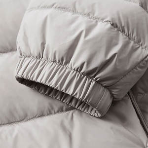 เสื้อแจ็คเก็ตพัฟเฟอร์ผู้ชาย ผ้าคุณภาพดี ดีไซน์อบอุ่น ระบายอากาศได้ดี ภายในบุอย่างดี รับผลิตแบบ OEM ODM ทรงพอดีตัว เหมาะสำหรับกิจกรรมกลางแจ้งในฤดูหนาว - Product Image 6