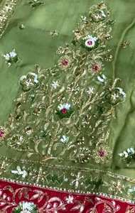 ชุดปาร์ตี้ผ้าไหมปักด้วยมือดีไซน์เนอร์ทันสมัยสำหรับผู้หญิงแฟชั่นอินเดียแบบดั้งเดิมสำหรับงานปาร์ตี้ - Product Image 4