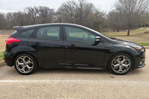 USADO LHD/RHD 2016 FORD FOCUS ST - Product Image 3