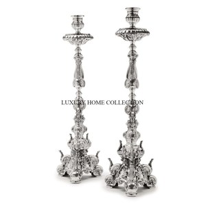 Lot de 2 bougeoirs de table en aluminium argenté Bougeoirs de luxe de qualité personnalisée Bougeoirs d'intérieur de mariage - Product Image 1