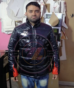 Meilleure vente en gros prix d'usine veste matelassée d'hiver pour jeunes hommes vêtements de rue de qualité supérieure vestes rembourrées à bulles - Product Image 1