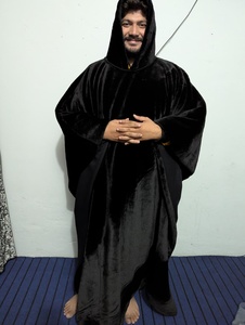 Manta con Capucha Sherpa, con Mangas y Bolsillos para los Pies, Manta Eléctrica para Adultos - Product Image 2