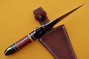 Couteau de chasse en acier Damas fait main avec manche en bois Pakka, étui en cuir fin, utilisation industrielle en plein air, couteau de survie en gros - Product Image 3