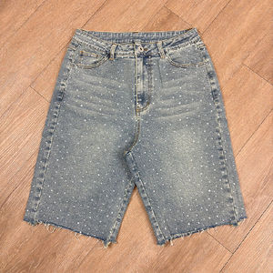 Qualité supérieure Meilleur design Fabricant de shorts en jean avec strass personnalisés vintage pour hommes Fabriqué au Pakistan - Product Image 6