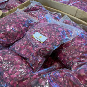Pétalos de Rosa Roja Secos al por Mayor de Fábrica para Belleza y Salud, Populares para Baño y Té, Disponibles en Bolsas o Cajas a Granel - Product Image 3