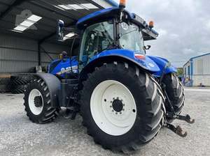 Tracteur à chenilles 4x4 de 16 CV pour jardin, modèle T7.230, année 2021, à vendre - Product Image 5