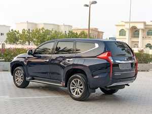 2017 MITSUBISHI MONTERO SUV conduite à droite boîte de vitesses manuelle essence moteur à essence sièges en cuir intérieur foncé ACC régulateur de vitesse FWD - Product Image 3