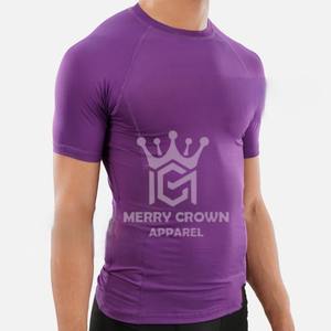 T-shirt de compression professionnel Slim Fit pour hommes 100% vêtements de sport tricotés pour tous les sports et activités de plein air - Product Image 6