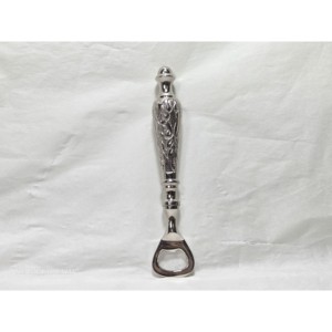 Abridor de Botellas Victoriano Ornamentado, Abridor de Vino y Cerveza de Metal con Acabado Plateado, con Logotipo Personalizable y Función Magnética - Product Image 5