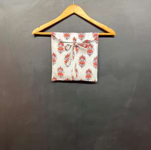 ชุดนอนฤดูร้อนคอวีลายดอกไม้เอวยางยืดผ้าฝ้ายนุ่มสำหรับผู้หญิง |   ชุดลำลองทำมือจากอินเดีย ระบายอากาศได้ดี แห้งเร็ว - Product Image 2